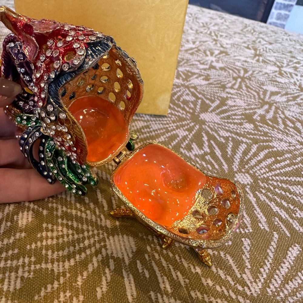 Colorful Rhinestone Rooster - Picture 3 of 4